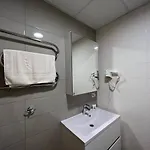 Ucu - кімнати для гостей 3*