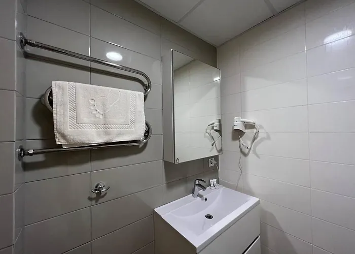 Ucu - кімнати для гостей 3*