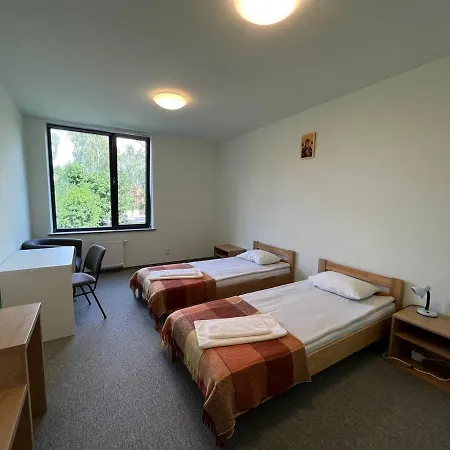 Ucu Inn - Кімнати Для Гостей 3* Lviv