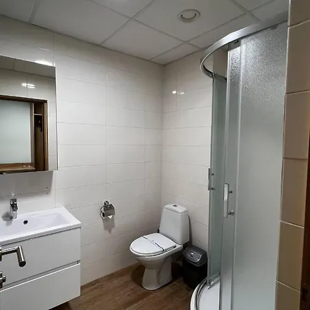 Bed & Breakfast Ucu Inn - Кімнати Для Гостей