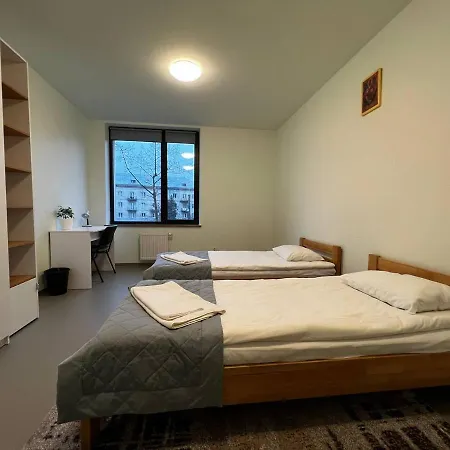 Bed & Breakfast Ucu Inn - Кімнати Для Гостей Lviv