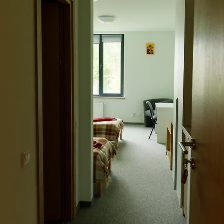 Ucu - кімнати для гостей 3* Львов